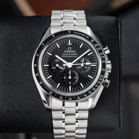 omega speedmaster 3861 hesalite vs sapphire|Omega Speedmaster hesalite sandwich.